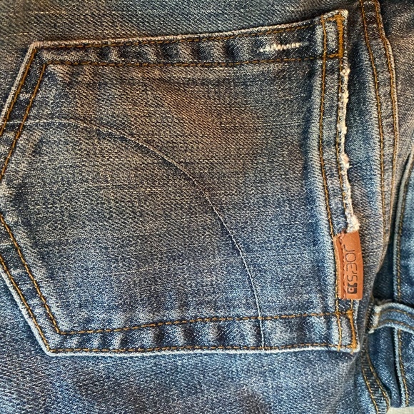 Joe Jeans | Slim Distressed Crop | size 27 - Picture 2 of 5